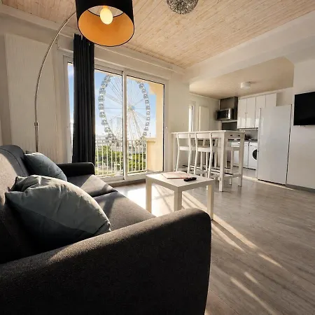 Benjamin - Bel Avec Petit Balcon Vue Laterale Apartamento